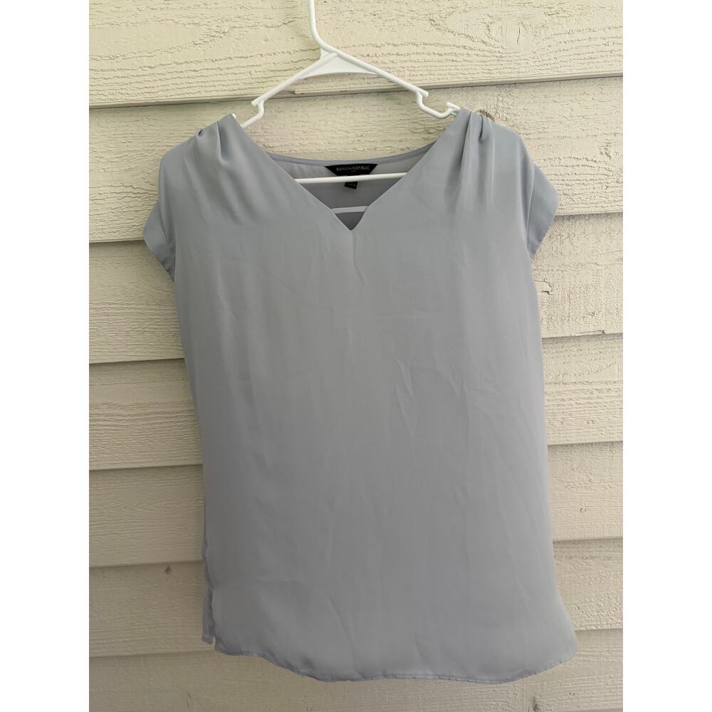 Banana Republic Light Blue Cap Sleeve Blouse – Size Medium - Picture 2 of 5